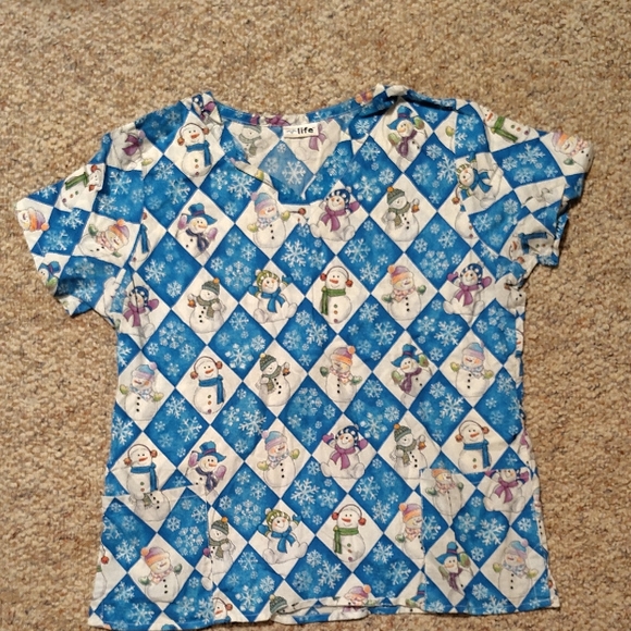 Blue Snowman Pattern Scrub Shirt Xmas - Picture 1 of 4